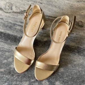 Nine West Gold Block Heel Shoes Size 8.5